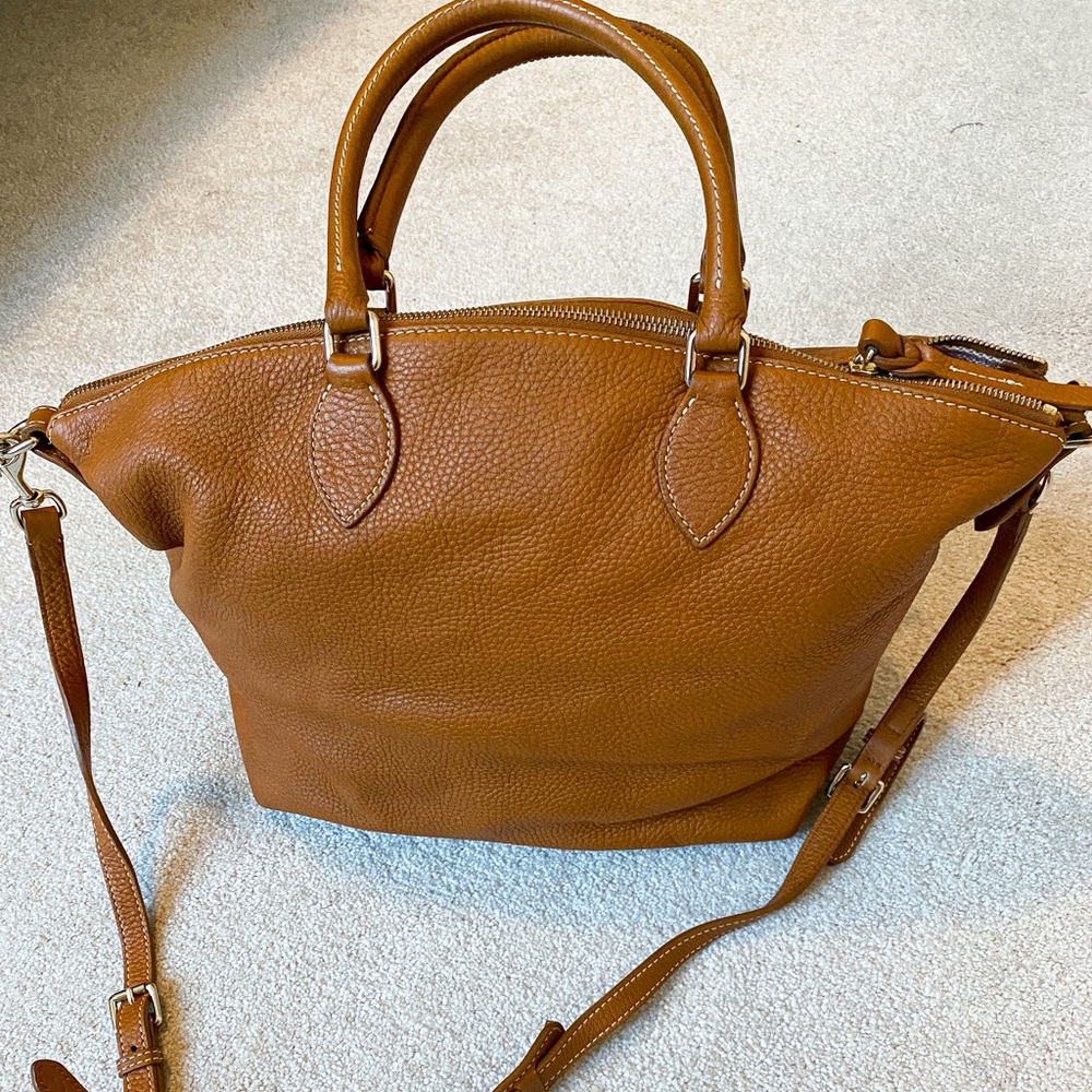 DOONEY & BOURKE Brown Italian Leather Satchel Tote Bag with Gold Hardware - Picture 4 of 16